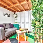 Amazing Duplex Apartment In Paris 5491