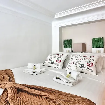 Apartment Amazing Duplex In 5491 Paris